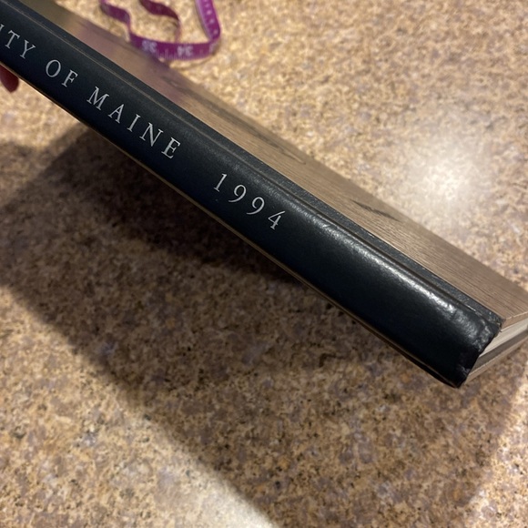 1993-1994 University of Maine Orono Prism Yearbook - Picture 7 of 16